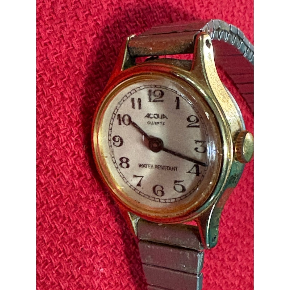 Vintage Acqua Wind-up Quartz‎ Analog Ladies Watch Gold Tone RUNS